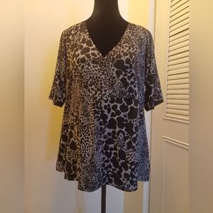 B- Slim cross front v neck blouse